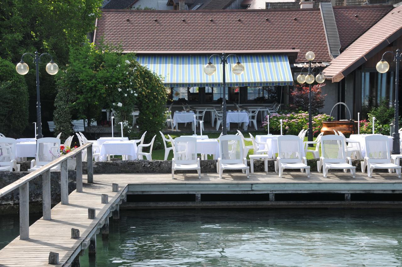 Auberge Du Roselet Duingt Exteriör bild